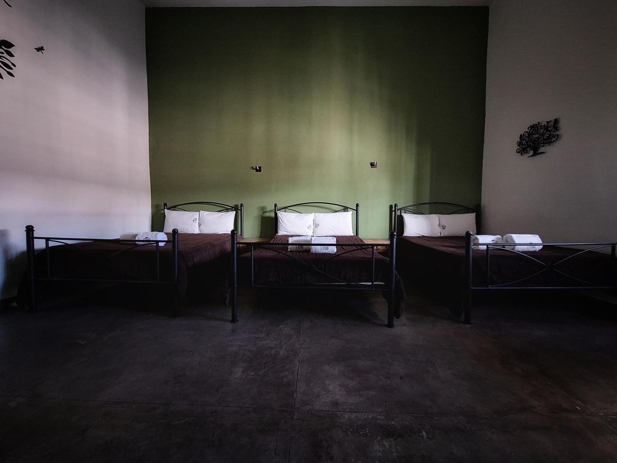 Hotel El Descanso ปวยบลา ภายนอก รูปภาพ