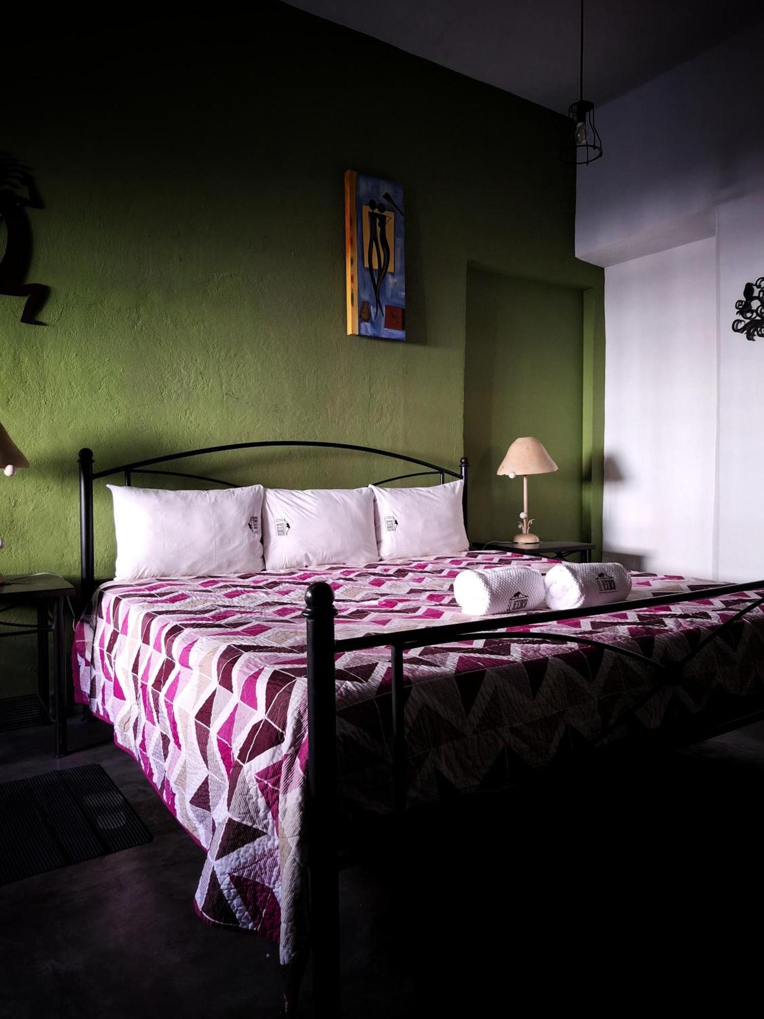 Hotel El Descanso ปวยบลา ภายนอก รูปภาพ