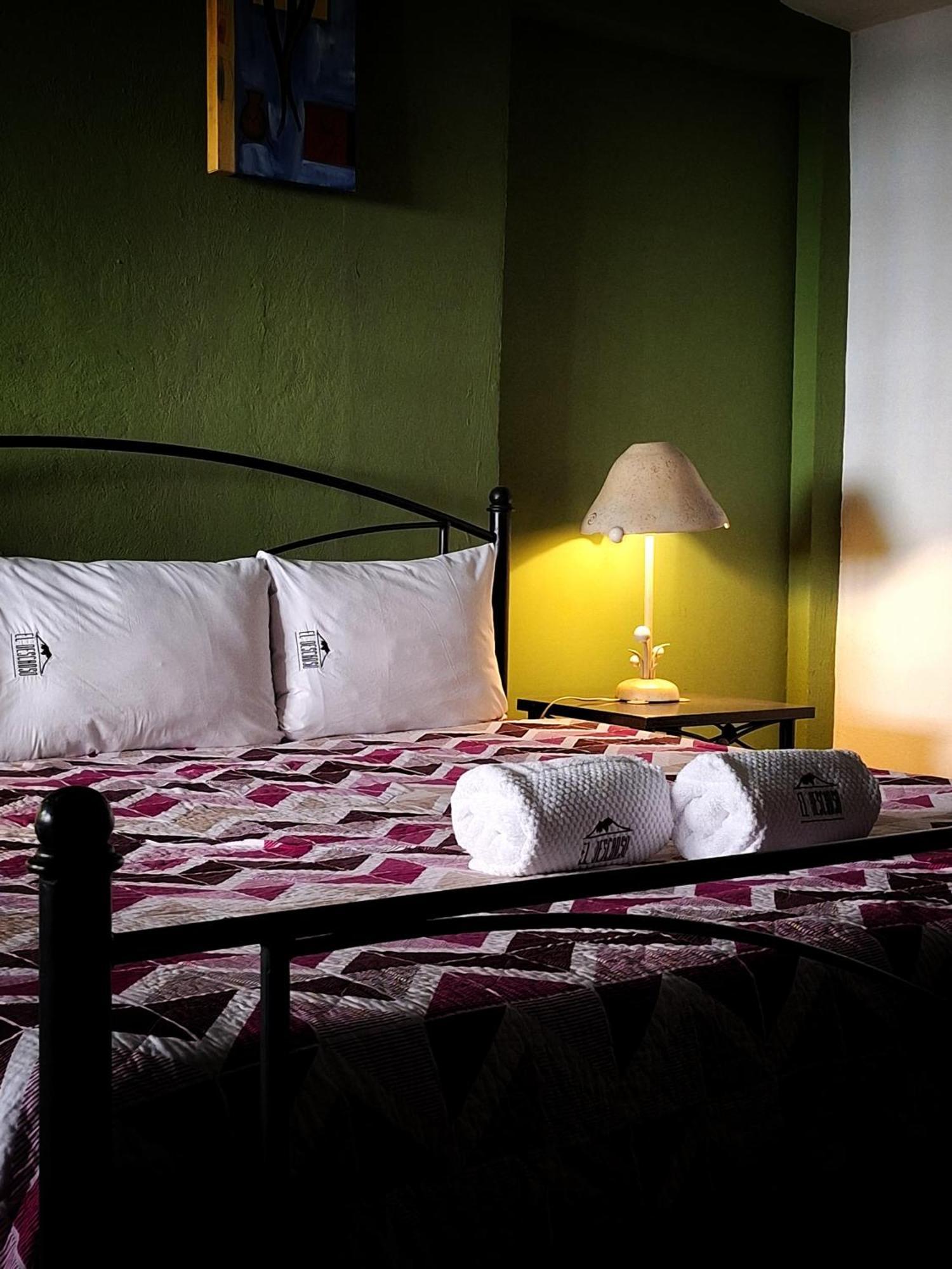 Hotel El Descanso ปวยบลา ภายนอก รูปภาพ