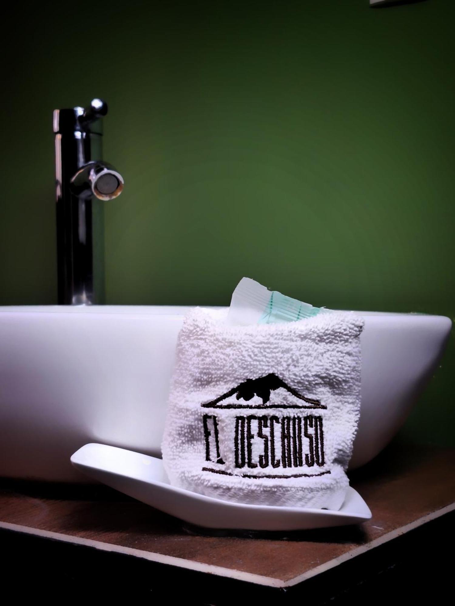 Hotel El Descanso ปวยบลา ภายนอก รูปภาพ