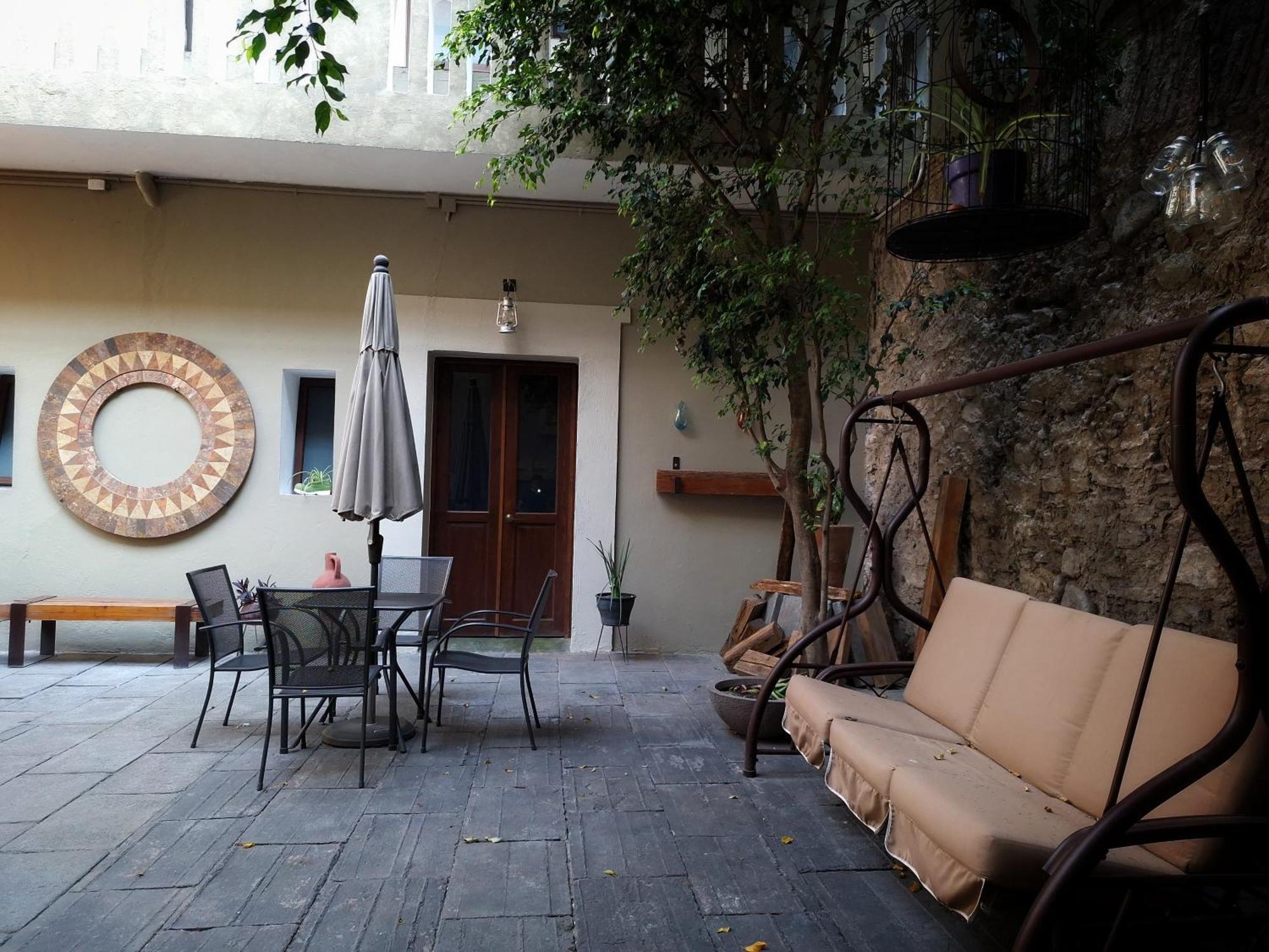 Hotel El Descanso ปวยบลา ภายนอก รูปภาพ